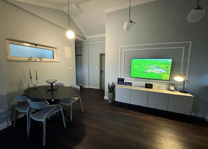 Stacija 公寓 希贝尼克